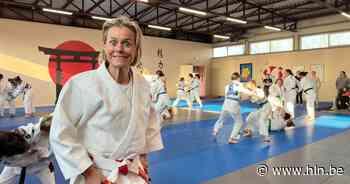 Judo-icoon Gella Vandecaveye leidt massatraining voor meisjes en vrouwen in Merelbeke - Het Laatste Nieuws