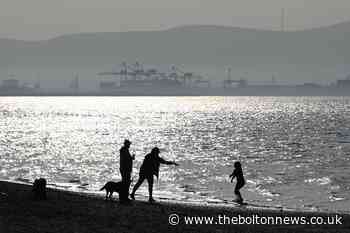 Island of Ireland basks in spring sunshine - The Bolton News