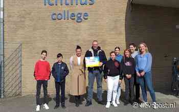 Leerlingen van het Ichthus College in Dronten halen 6.000 euro op voor vluchtelingen uit Oekraïne - flevopost.nl