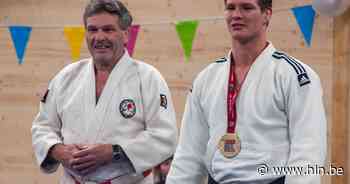 Judoclub Fudji Yama zet boegbeeld Hugo Mampaey (74) in de bloemetjes - Het Laatste Nieuws