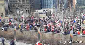 Calgary police arrest 2 during ongoing weekend protests downtown