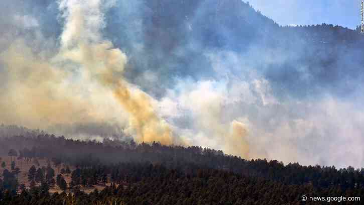 Colorado wildfire near Boulder prompts evacuation for 8,000 homes - CNN