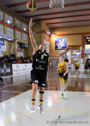 Juve Trani, ultimo sforzo: se vince a Bari è playoff - ilgiornaleditrani - Radio Bombo