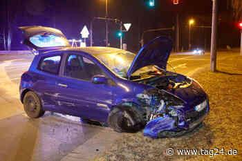 Suff-Fahrt endet in Chemnitz mit Crash in Leitplanke - TAG24