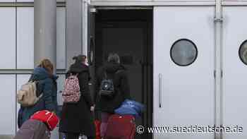 Reguläre Verteilung der Flüchtlinge hat noch nicht begonnen - Süddeutsche Zeitung - SZ.de