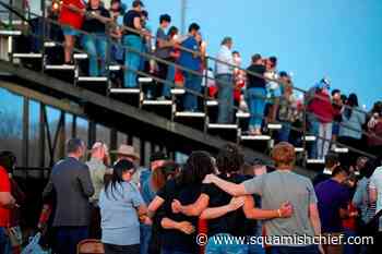 Mourners gather for a vigil for 6 girls killed in crash - Squamish Chief