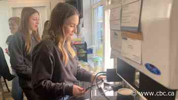 Okotoks, Alta., business donates an entire day's sales to Ukraine