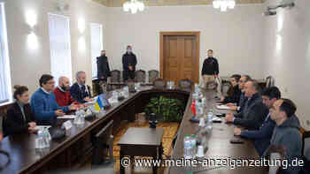 Verhandlungen im Ukraine-Krieg: Persönliche Gespräche in der Türkei