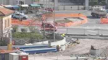 Trieste, fiorai messi in ginocchio dal cantiere per la rotatoria davanti al cimitero - Il Piccolo