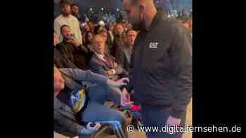 Oliver Pocher kassiert Ohrfeige: Internet-Star schlägt Comedian ins Gesicht - Digitalfernsehen.de
