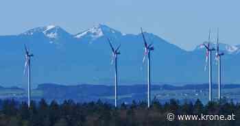 Bürgermeister tobt - Gezanke um Windräder in den Alpen - Kronen Zeitung
