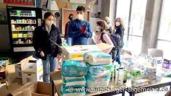 Päckchen, Popcorn, Unterkunft: Wie Augsburg den Geflüchteten hilft