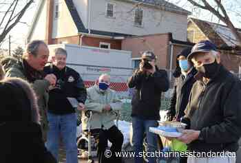 Fred Farnham has been clowning around for most of 95 years - St. Catharines Standard