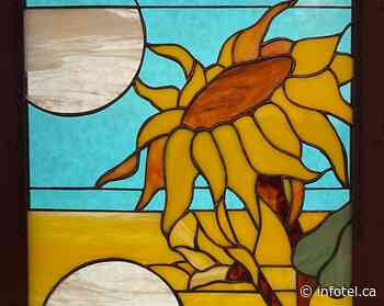 Kamloops artist creates beautiful sunflower stained-glass piece to support Ukraine | iNFOnews | Thompson-Okanagan's News Source - iNFOnews
