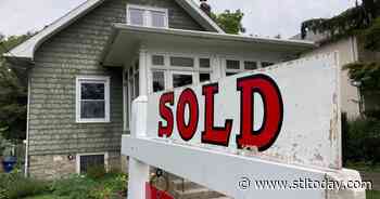 U.S. pending home sales approach two-year low; consumer sentiment slumps - St. Louis Post-Dispatch