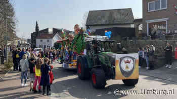 Halfvastenoptocht in Epen met blauw-geel tintje - 1Limburg | Nieuws en sport uit Limburg