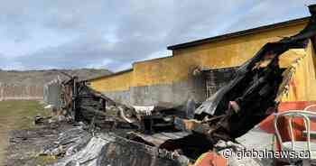 Suspicious fire breaks out at popular grocery store in Oliver, B.C. - Global News