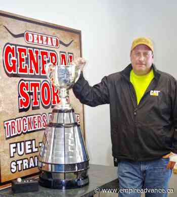 Grey Cup goes to school... in Oak Lake! - Virden Empire Advance