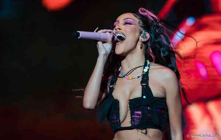 Doja Cat apologises for saying she was quitting music