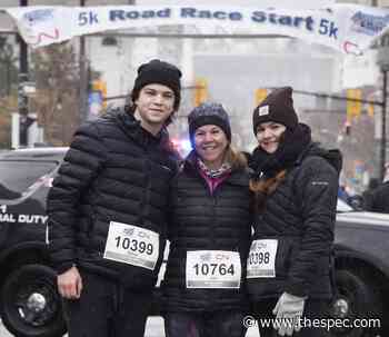 In memory of little Zacahary — a family runs Hamilton's Bay Race on the 25th anniversary of his death - Hamilton Spectator