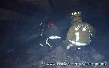 Bomberos logran sofocar incendio en bodega azucarera - El Sol de Cuernavaca