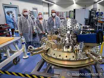 Milano, è nato in via Gallarate il nuovo satellite Lares-2 dell’agenzia spaziale italiana Asi - Corriere Milano