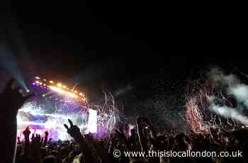 Reading Festival - Oscar Davis, Latymer Upper School