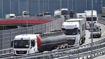 Fermo Tir, Trasportounito tira dritto nonostante il Garante - The MediTelegraph