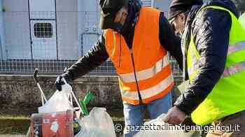 Carpi. Il porta-a-porta integrale si avvicina Tutti i rifiuti saranno ritirati a domicilio - La Gazzetta di Modena