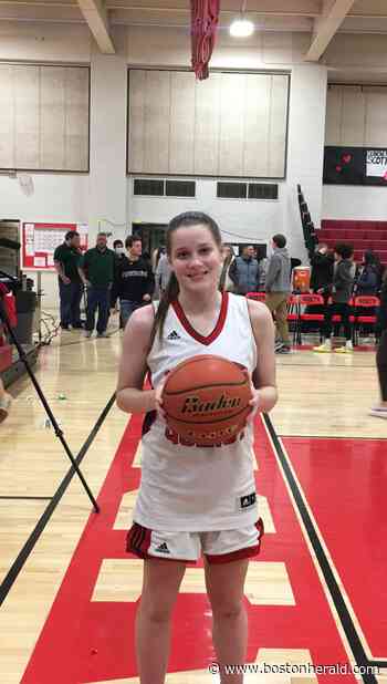 North Quincy star Orlagh Gormley turns in a performance for the ages - Boston Herald