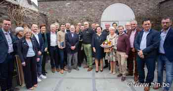 Open Vld reikt Blauwe Pluimen uit aan Cultuurkruis en Keulen-Zingem - Het Laatste Nieuws