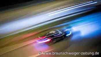Fahrer rast mit Tempo 157 über die B1 bei Denstorf