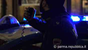 Parma, irrompe nella casa famiglia e aggredisce l'ex compagna: arrestato dalla polizia - La Repubblica