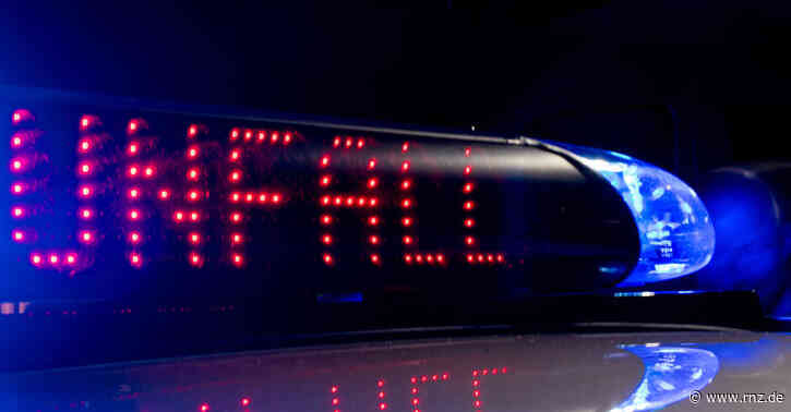 A656 bei Mannheim:  Lastwagen verliert Schilder auf der Autobahn