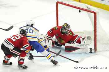Thompson winner with 10.6 left, Sabres rally past Blackhawks