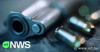 Man toont revolver in plaats van coronapas op café in Rotselaar en schiet ermee in de lucht - Vlaamse Radio- en Televisieomroeporganisatie