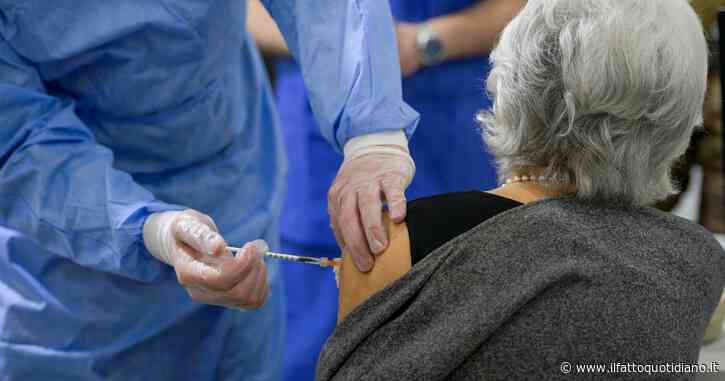 Vaccino Covid, Fda autorizza la quarta dose per over 50 e immunodepressi “almeno 4 mesi dopo il booster”