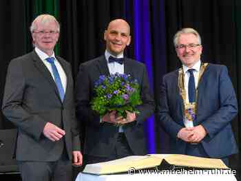 Festakt in der Stadthalle