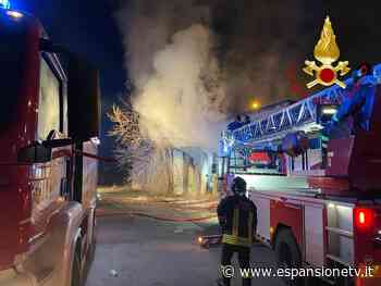 Incendio a Erba in un capannone in disuso - Espansione TV