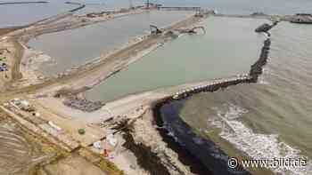 Erd-Aushub der Belt-Querung: Mega-Acker auf Fehmarn - BILD