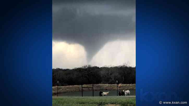When and where are tornadoes most common in Texas?