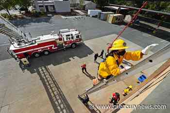 Photos: Camp shows young women how it’s amazing to fight fires like a girl - The Mercury News