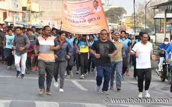 Marathon organised for students in Krishnagiri - The Hindu