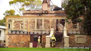 Fire destroys former home of 'Cattle King' Sir Sidney Kidman at Kapunda High School - ABC News
