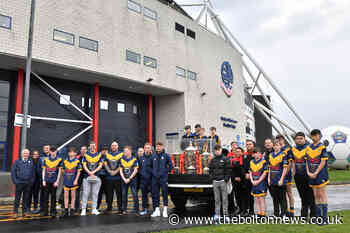 Rugby League World Cup tours Bolton ahead of next winter
