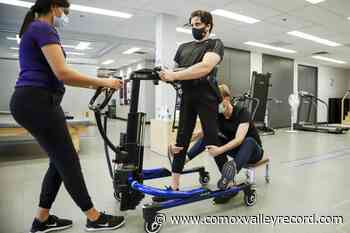 ‘It’s incredible’: Paralyzed Broncos hockey player getting upgrade on spinal device - Comox Valley Record