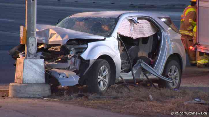 Driver in critical condition after southwest crash, Sarcee Trail reopened