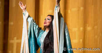 Anna Netrebko Seeks Distance From Putin After Losing Work