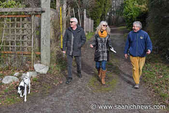 Oak Bay back alley bliss - Saanich News