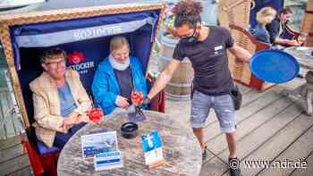 Corona-Folgen: In der Gastronomie fehlt vor Ostern Personal - NDR.de